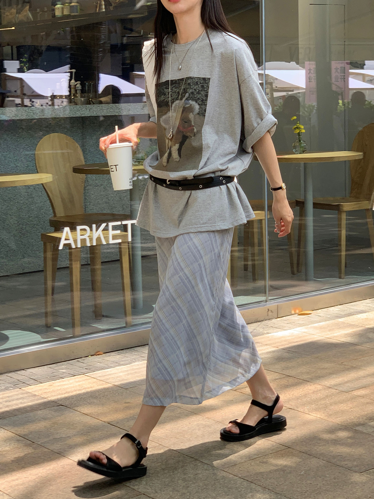 休閒小馬圖案寬鬆上衣