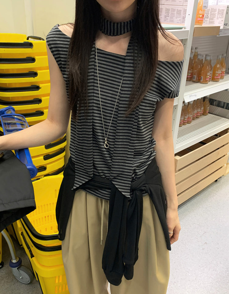 美肩條紋綁帶細節上衣
