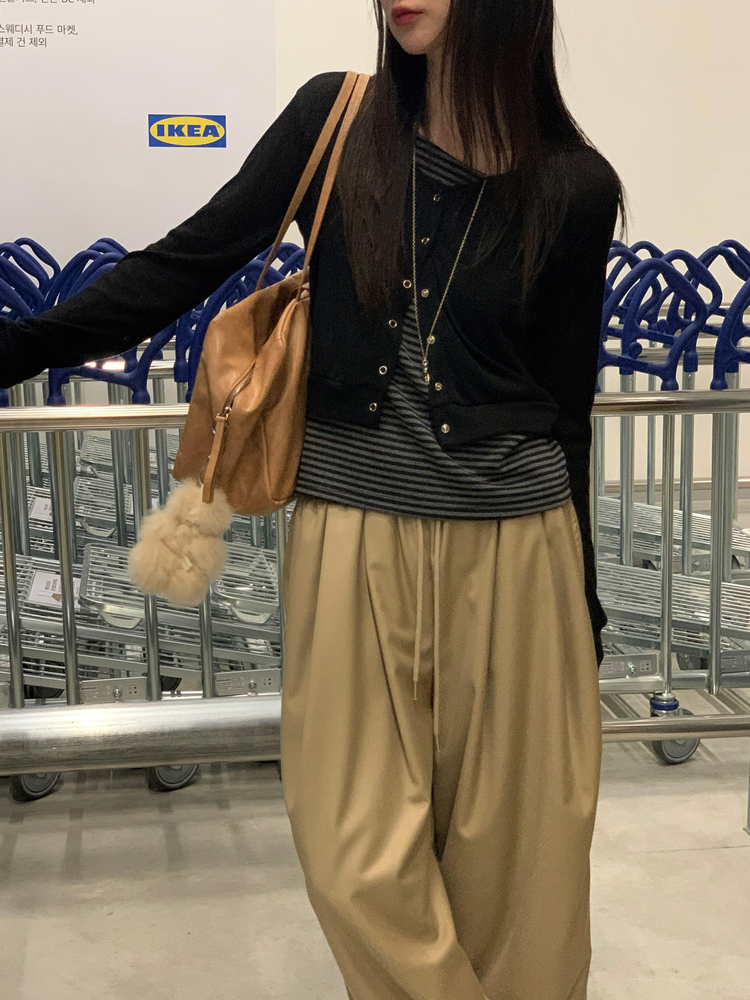 美肩條紋綁帶細節上衣