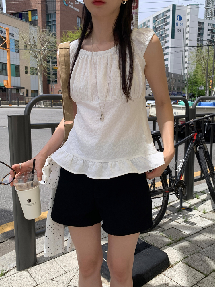 花花暗紋理抓皺細節上衣