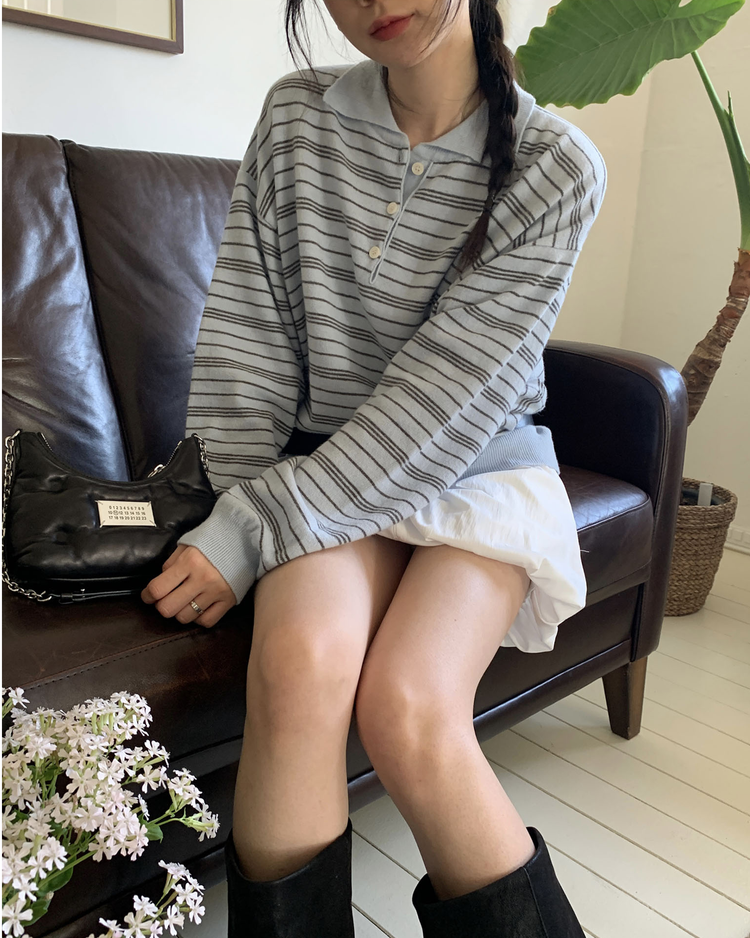 撞色條紋翻領針織上衣