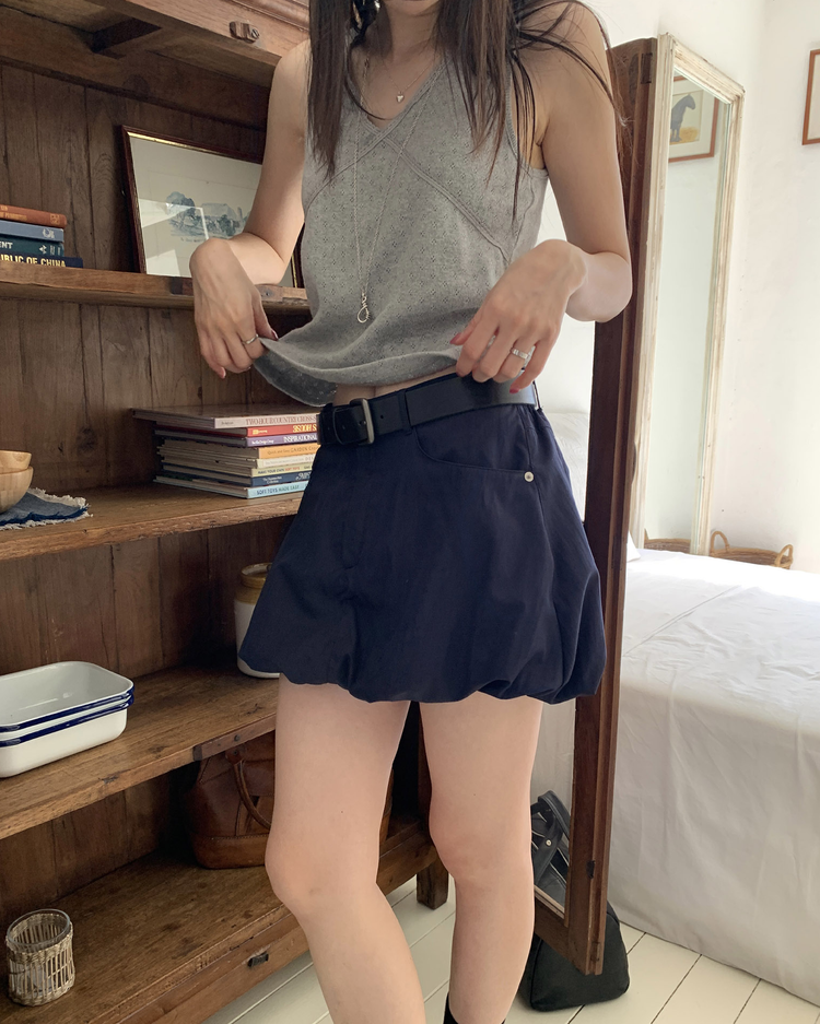 輕薄金屬扣細節泡泡短裙