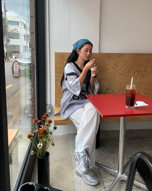 撞色格紋造型方巾
