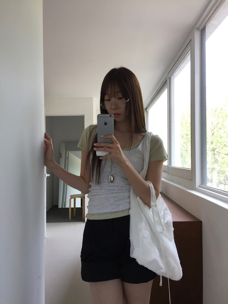 微透U領修腰上衣