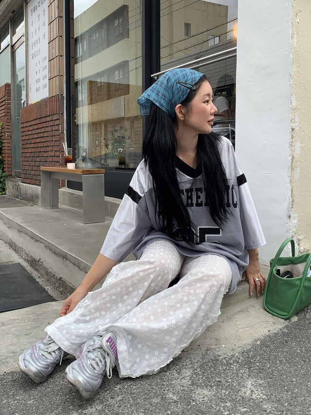 撞色格紋造型方巾