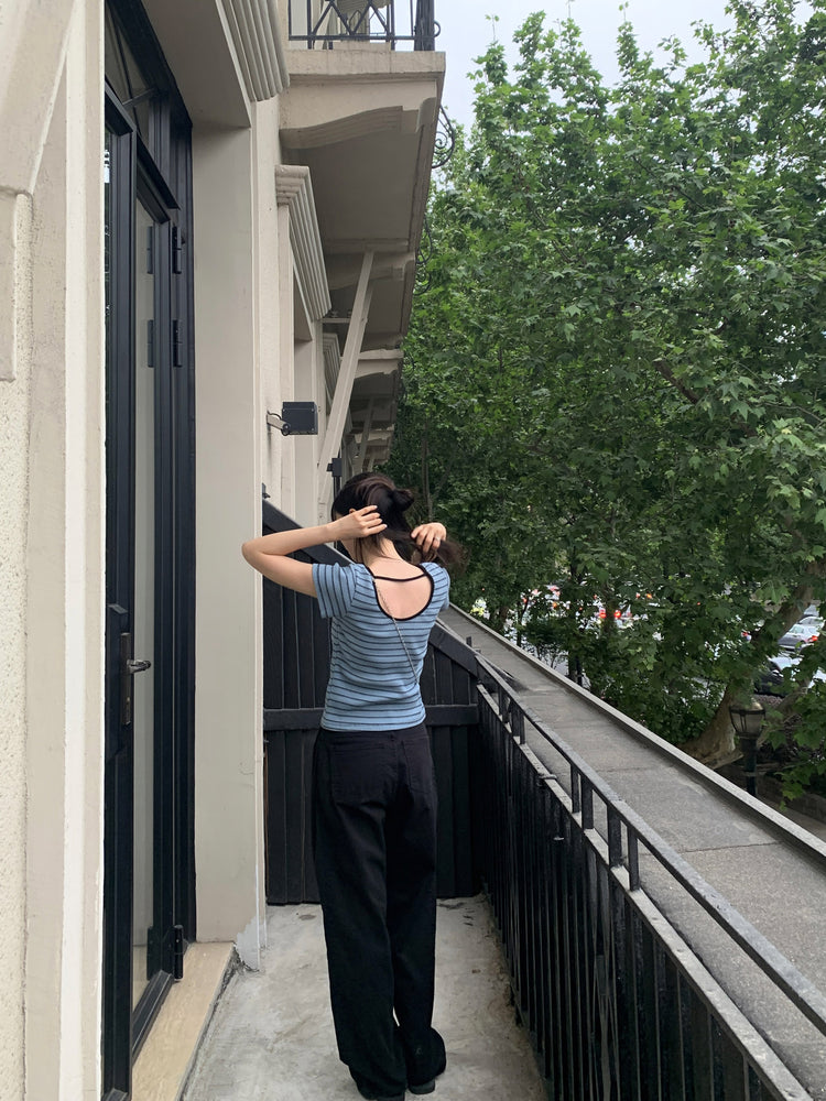 美背條紋撞色細節上衣