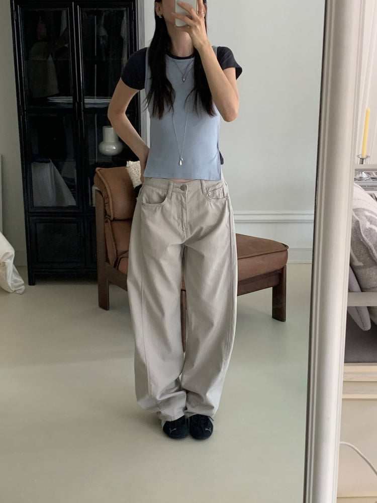 露腰綁帶細節背心