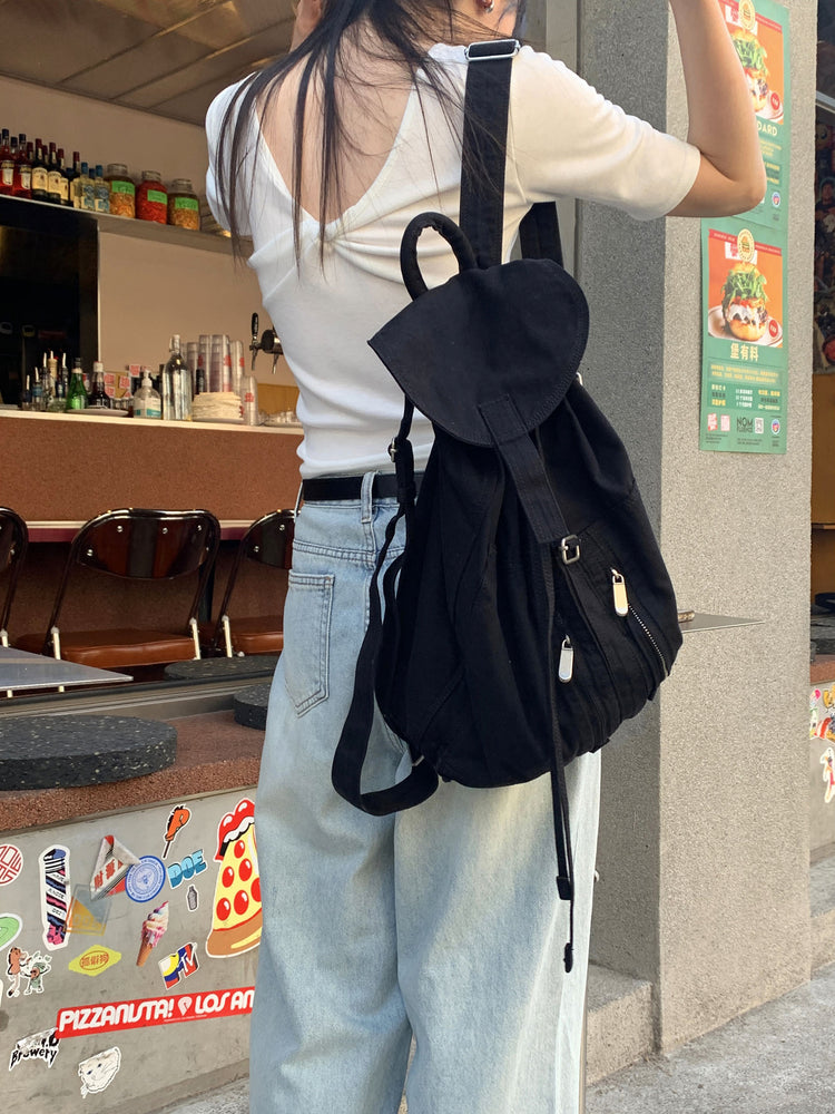 扭結設計前後兩穿上衣