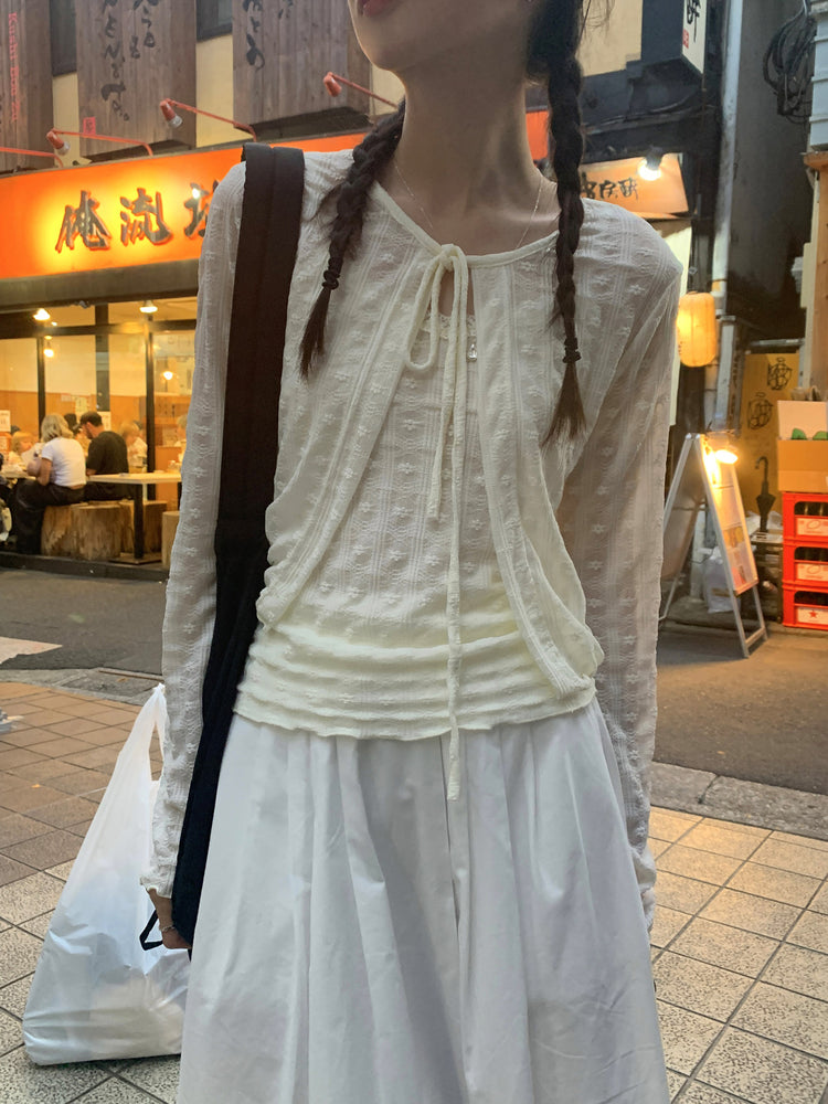 微透蕾絲壓花細節兩件式上衣