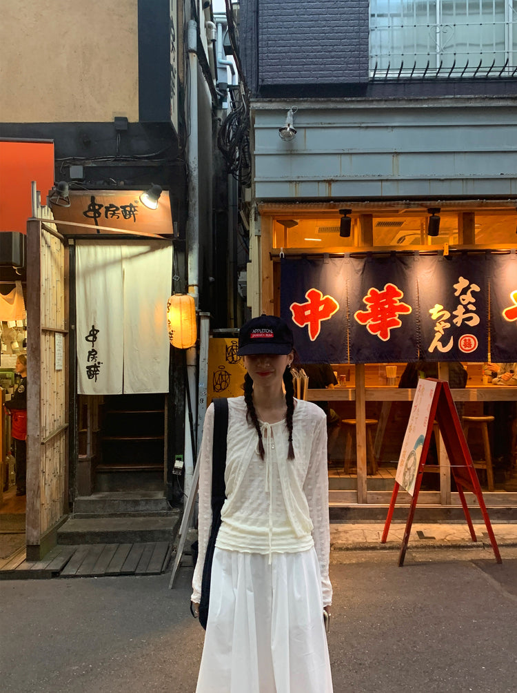 微透蕾絲壓花細節兩件式上衣