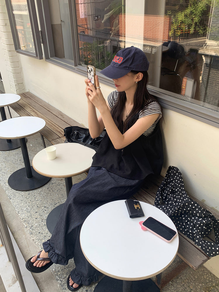 細肩帶壓褶寬鬆上衣