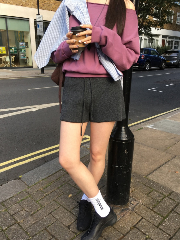 美色不修邊露肩上衣
