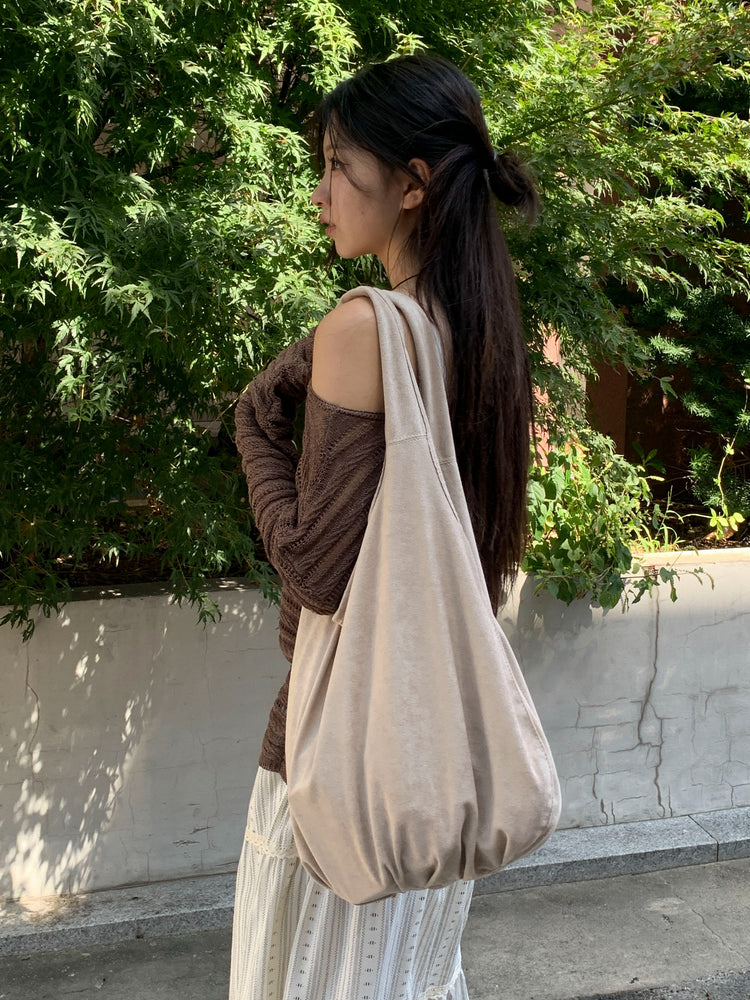 麂皮絨抓皺細節hobo bag(附小袋)