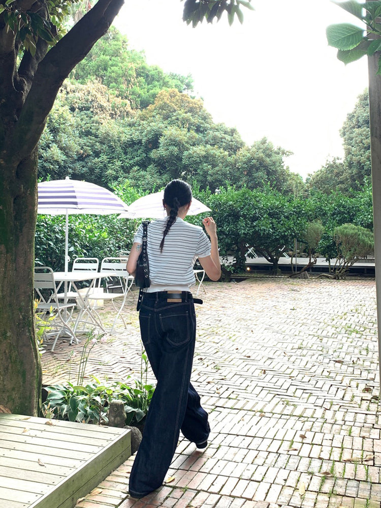 弧壓線細節牛仔褲