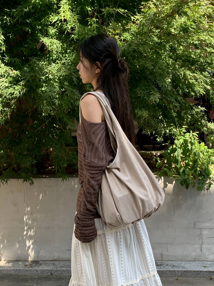 麂皮絨抓皺細節hobo bag(附小袋)