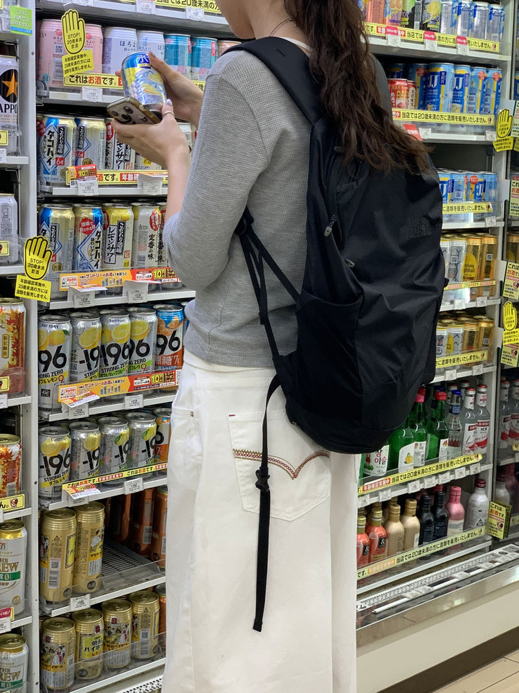 明線口袋細節繭型褲