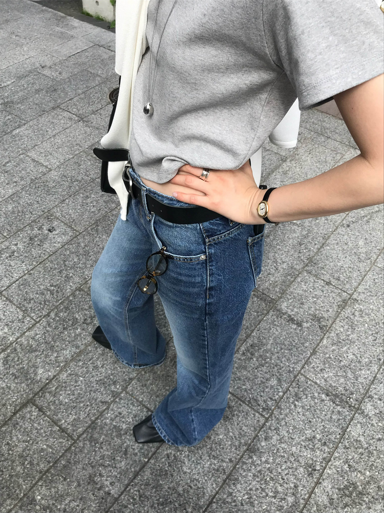 美刷色boot cut低腰牛仔褲
