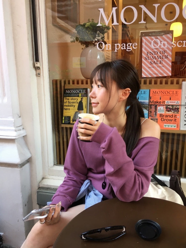 美色不修邊露肩上衣