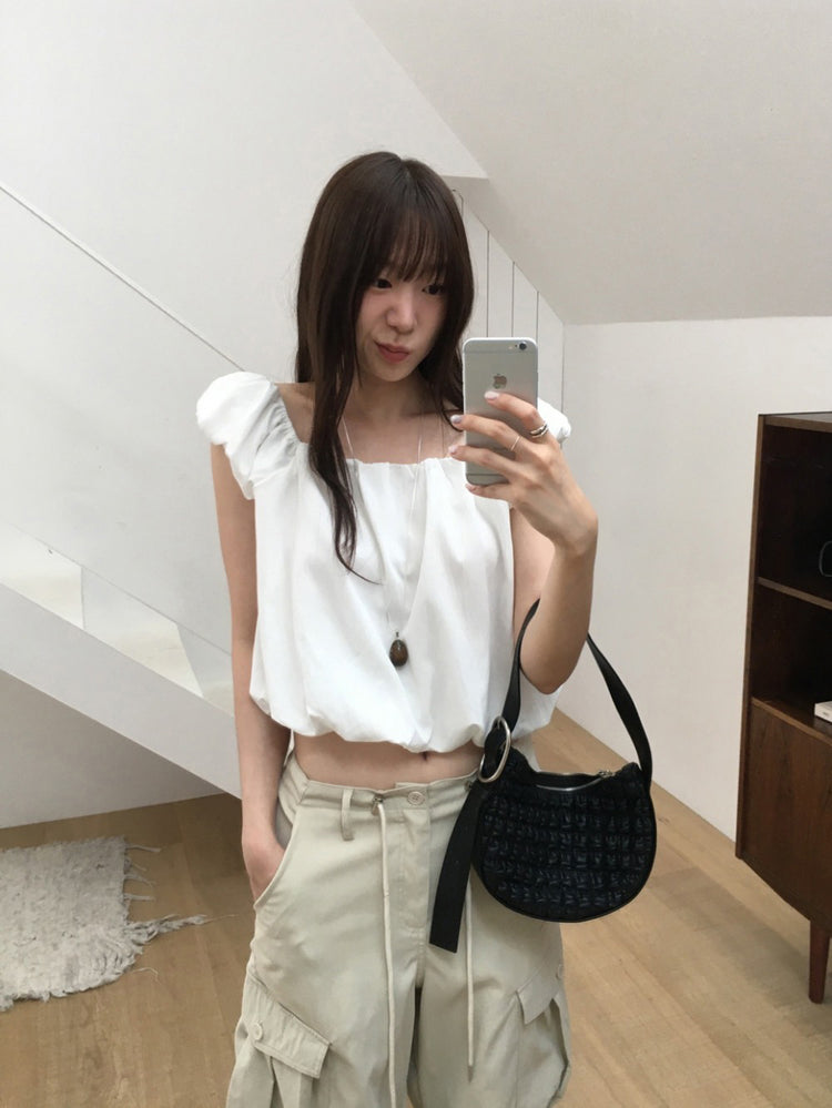 泡泡袖美背系帶上衣