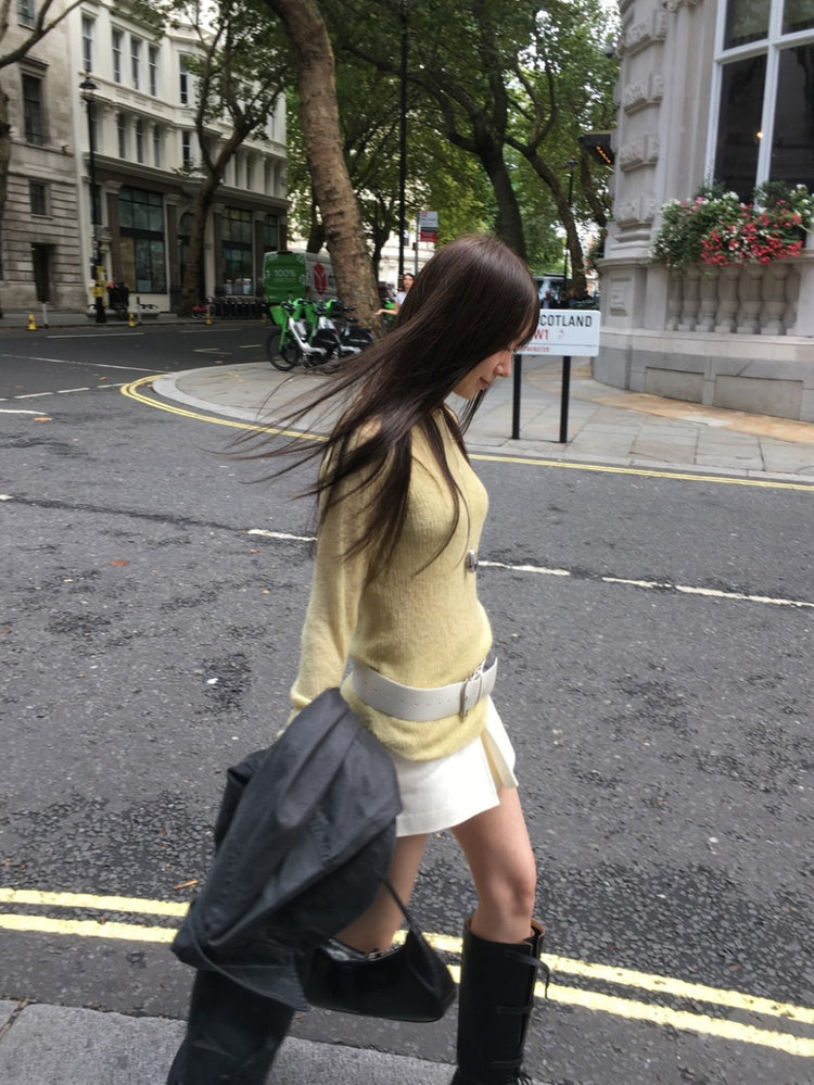 微透膚美色修身針織上衣