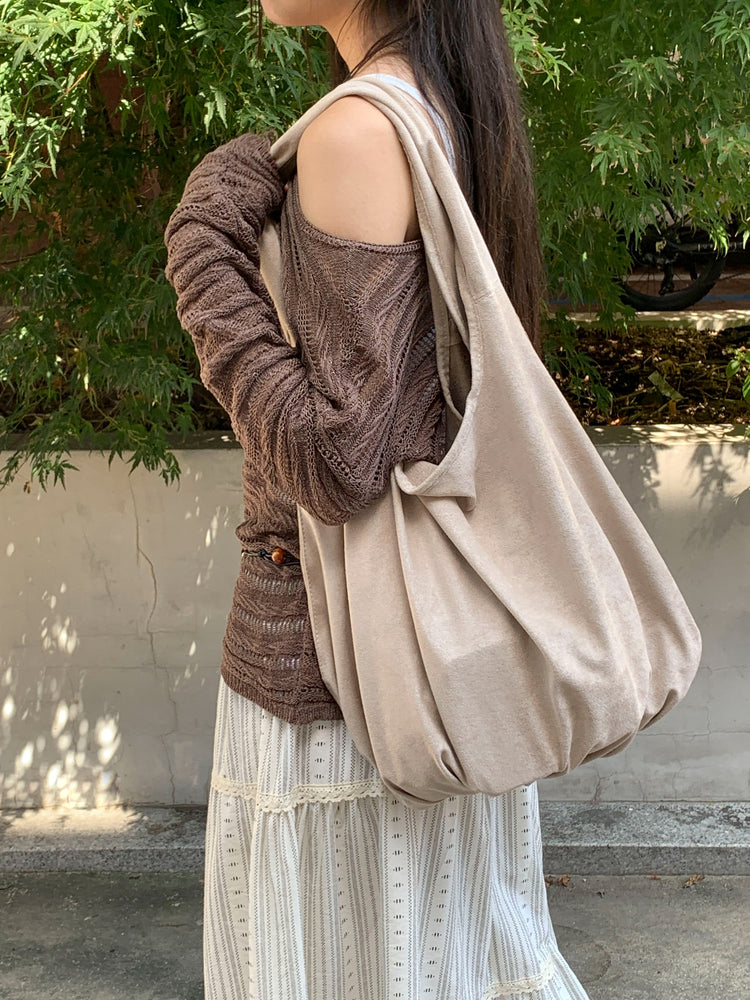 麂皮絨抓皺細節hobo bag(附小袋)