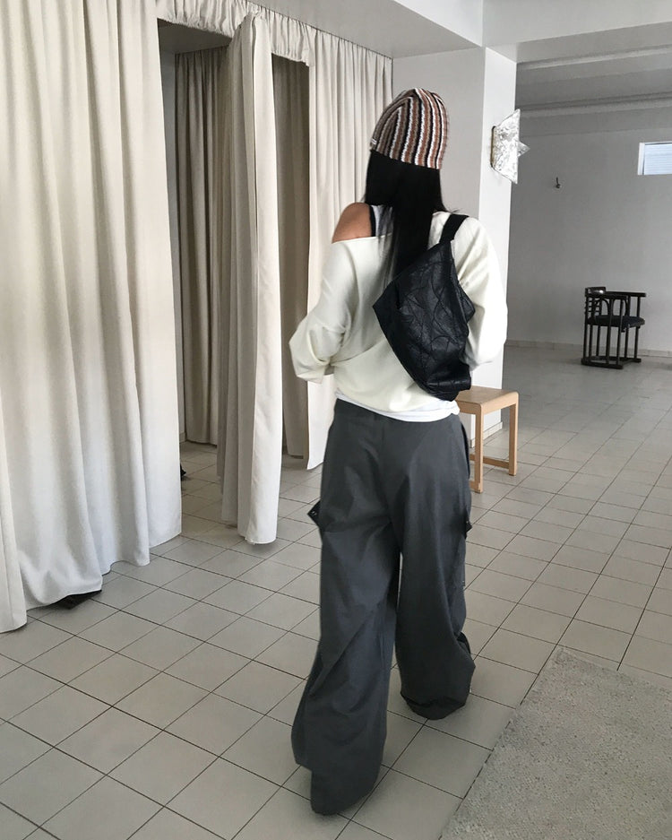 船領美肩細節針織上衣