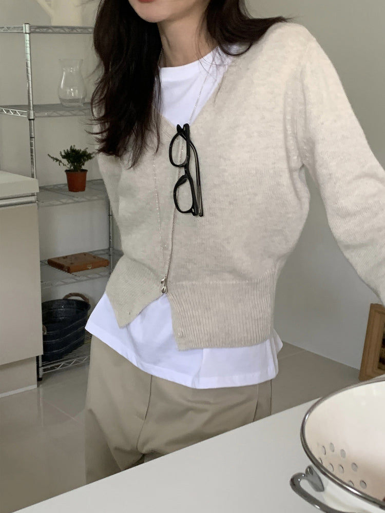 經典羊毛V領排鈕針織外套