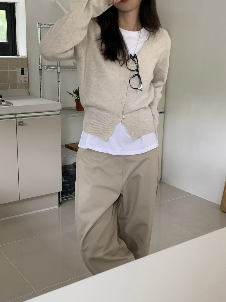 經典羊毛V領排鈕針織外套