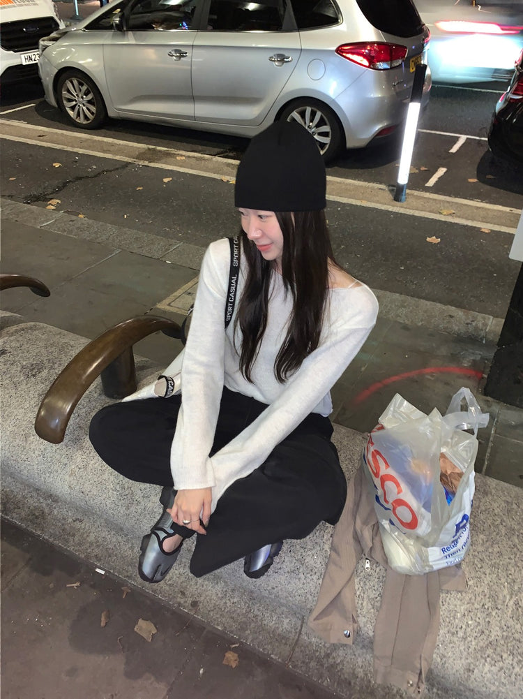 美色船領卷邊細節針織上衣