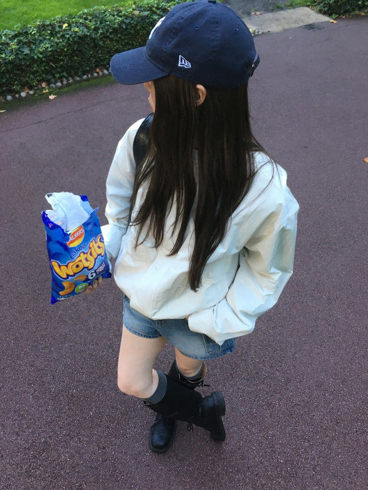 立領口袋細節外套