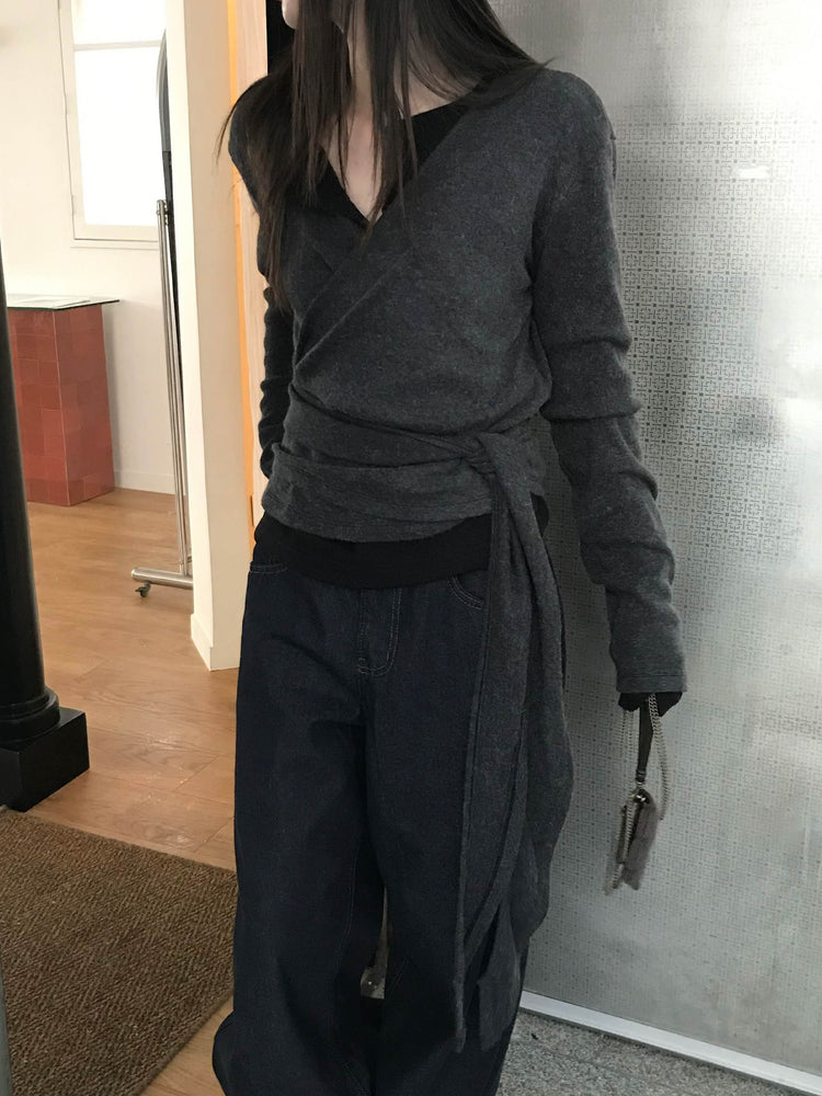 美色交疊綁帶細節針織上衣