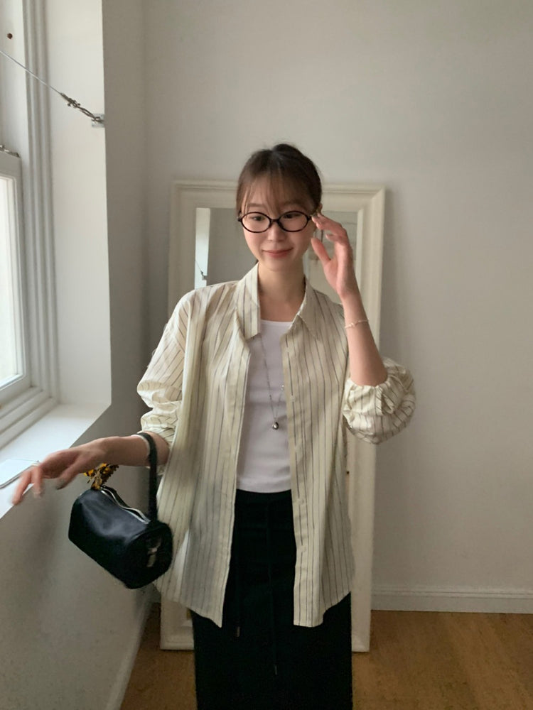 美色條紋寬鬆襯衫