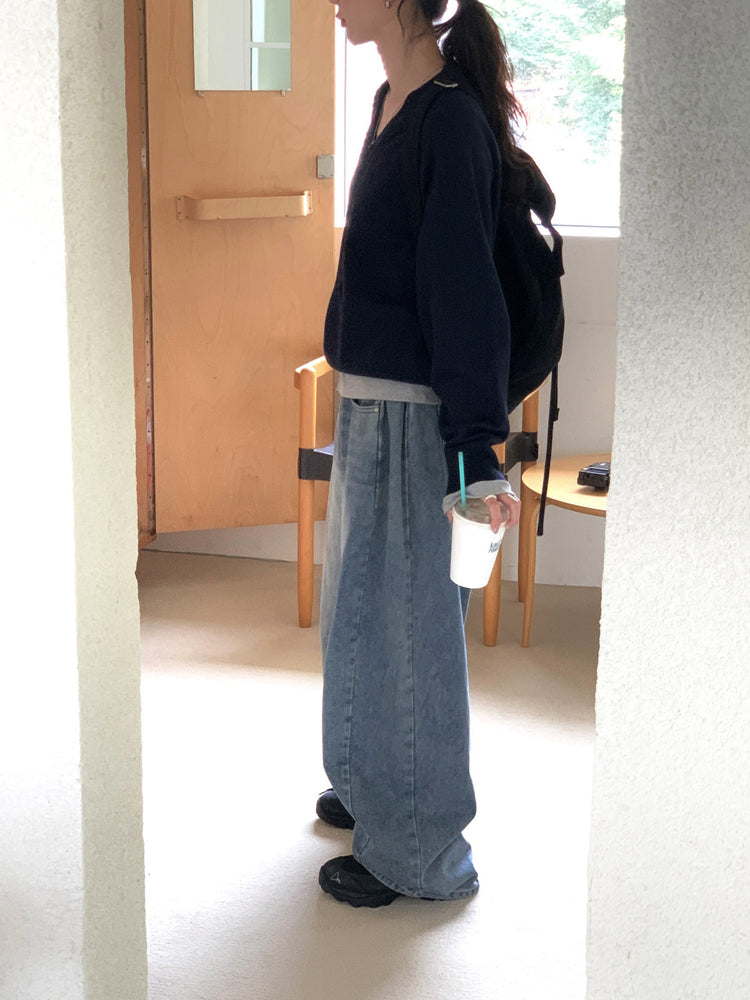 花邊V領排鈕細節上衣
