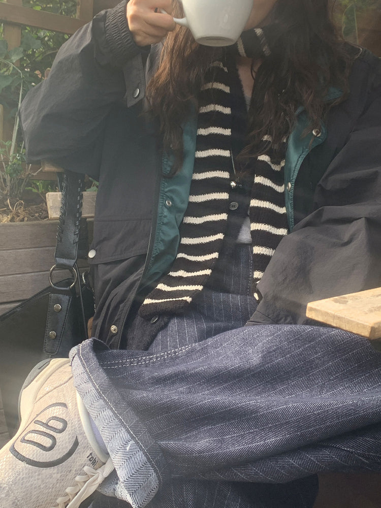 暗紋理太陽圖案廓形牛仔褲