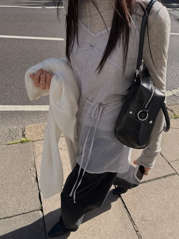 天絲美色銀標微透膚上衣