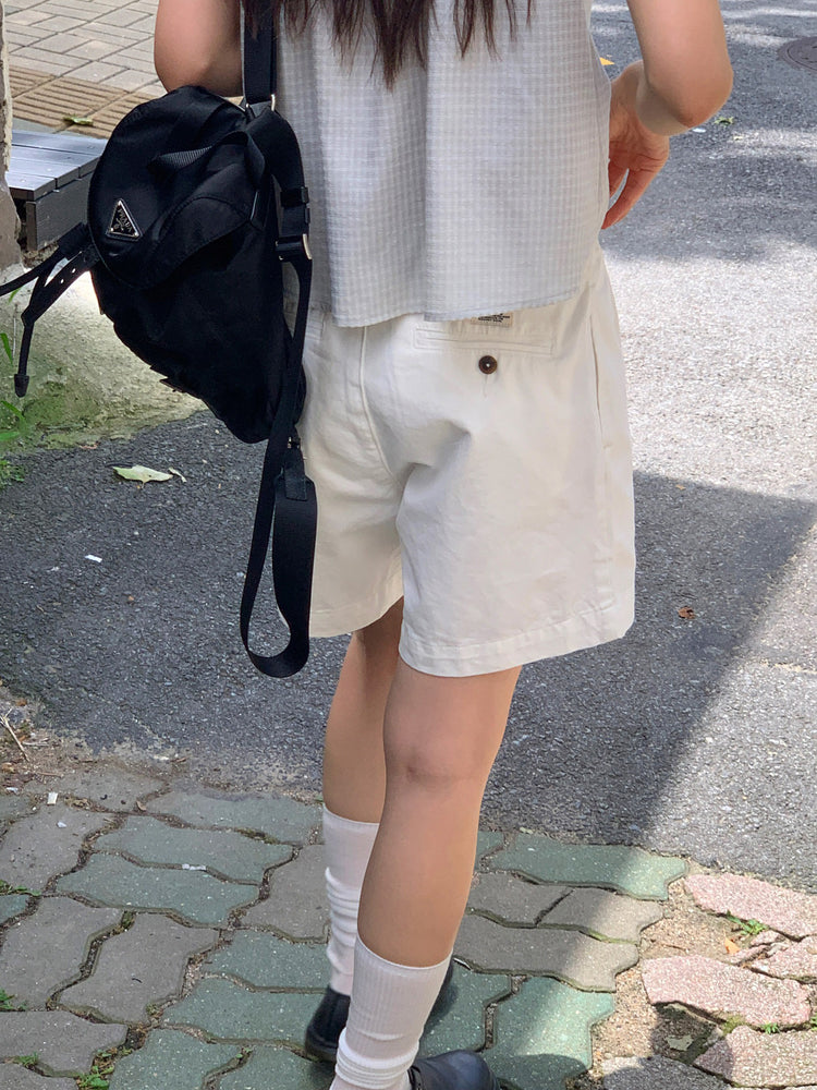 標籤細節寬鬆休閒短褲