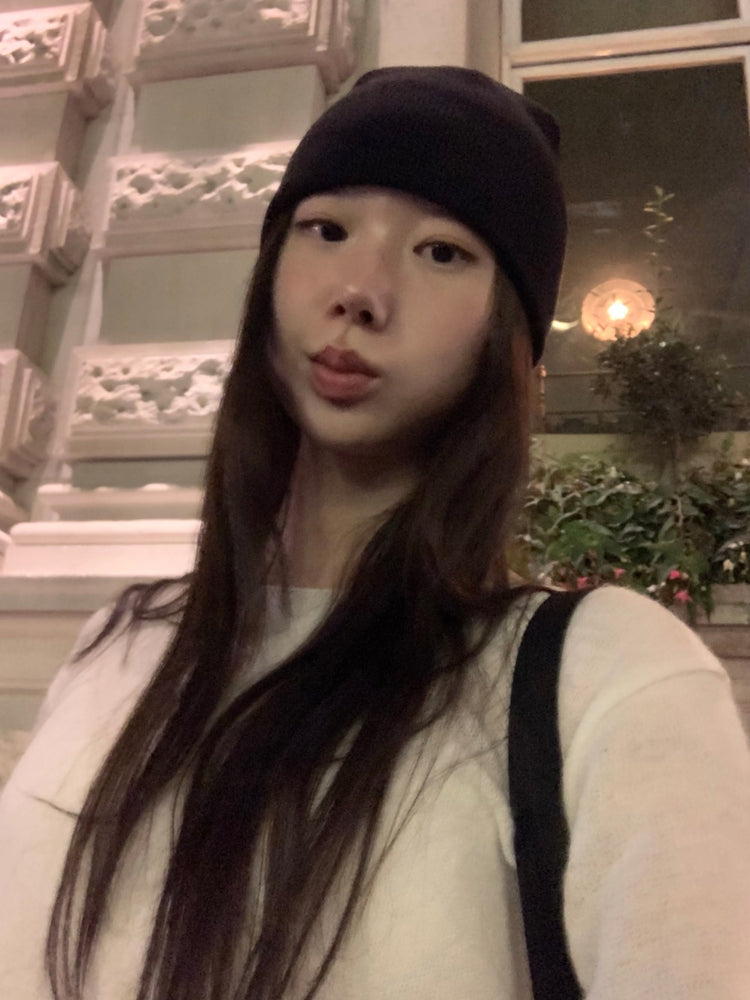 美色船領卷邊細節針織上衣