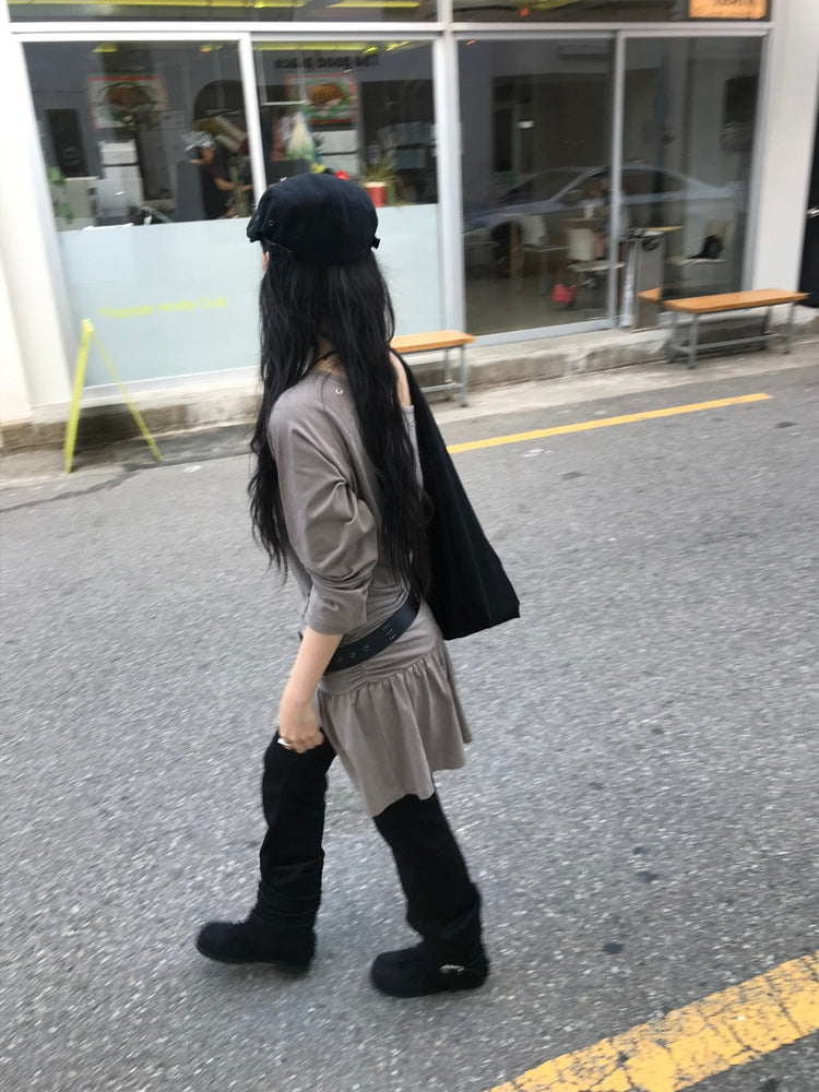 鉚釘扣細節美肩抓皺修腰連身裙