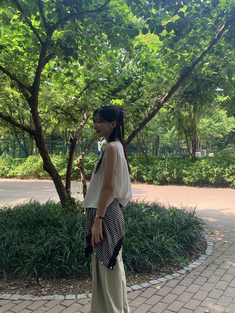 側單壓褶細節廓形褲