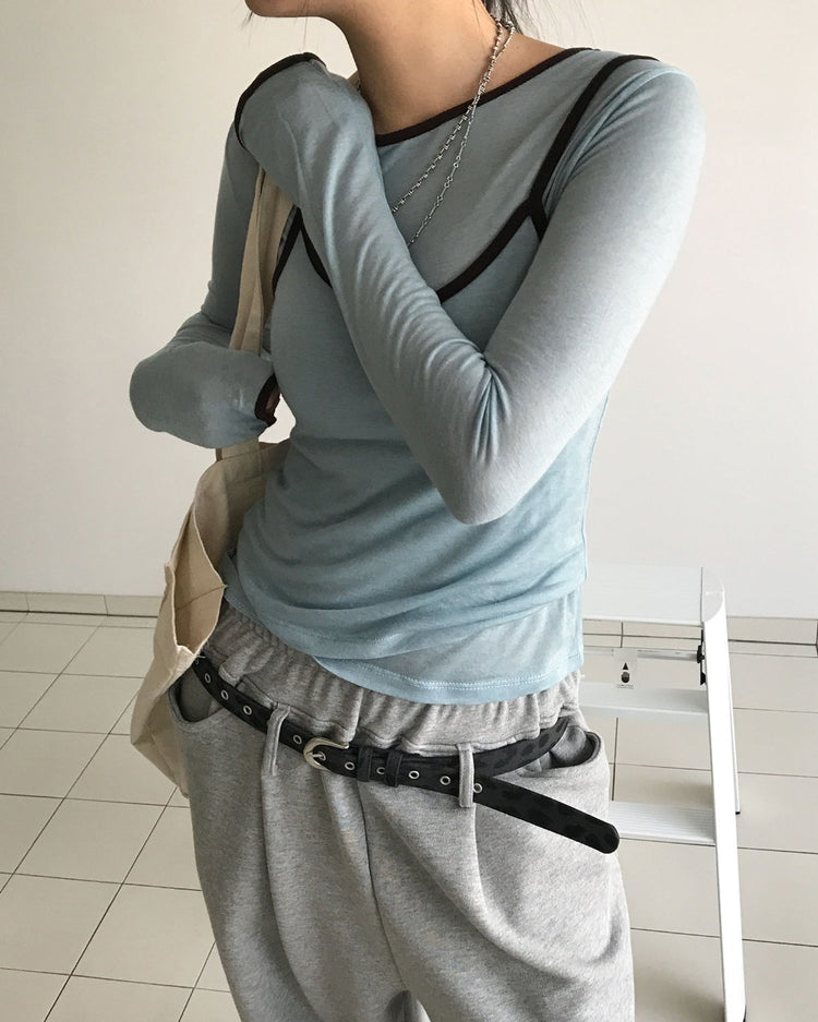 透膚撞色邊細節上衣