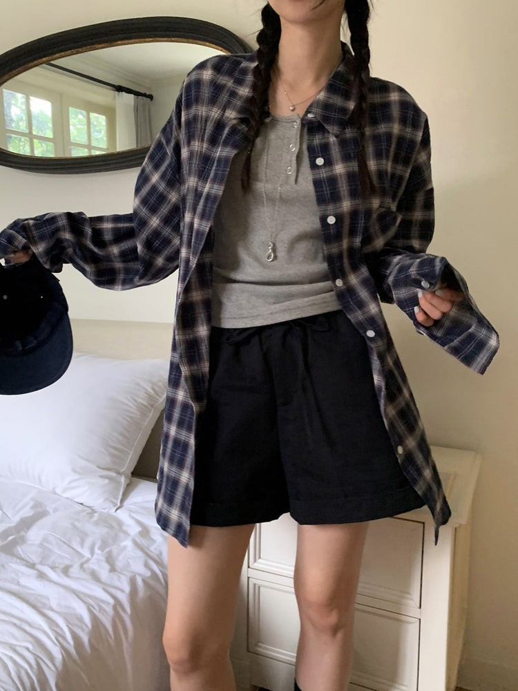輕薄格紋寬鬆襯衫