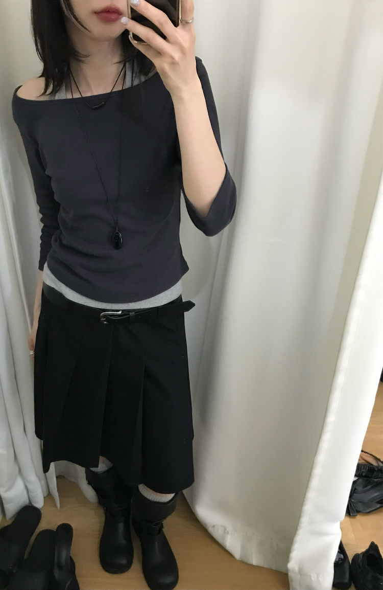 船領弧下擺七分袖上衣