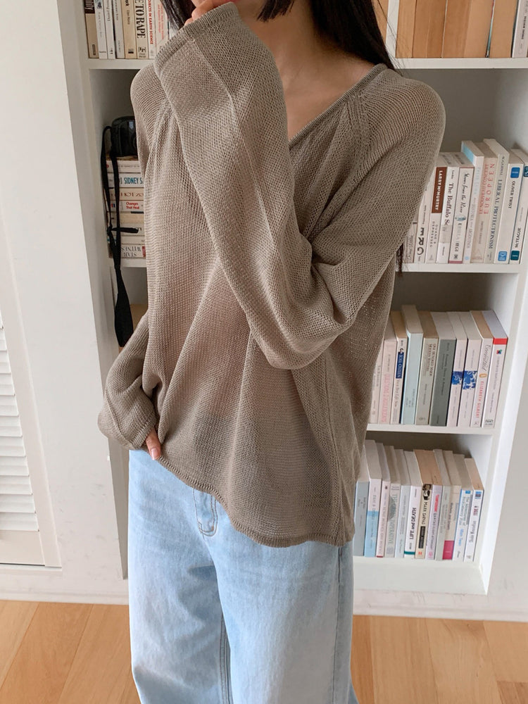 微透V領寬鬆針織衫