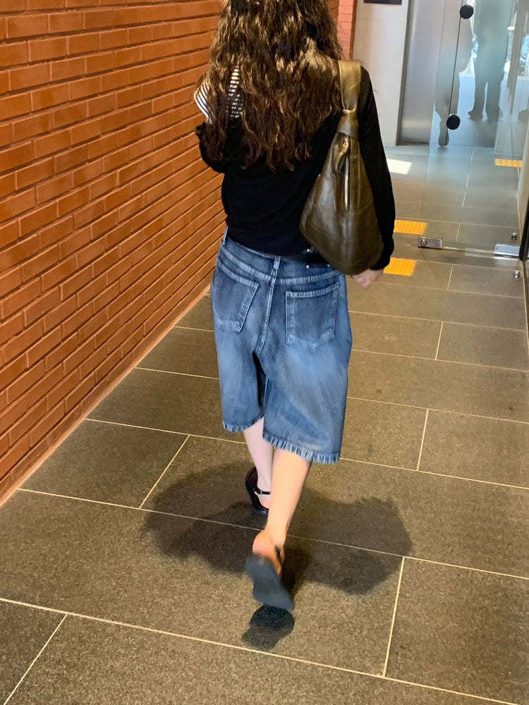 美色排鈕束袖細節外套