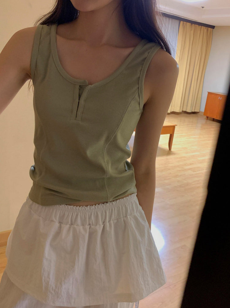 U領鉤扣細節背心