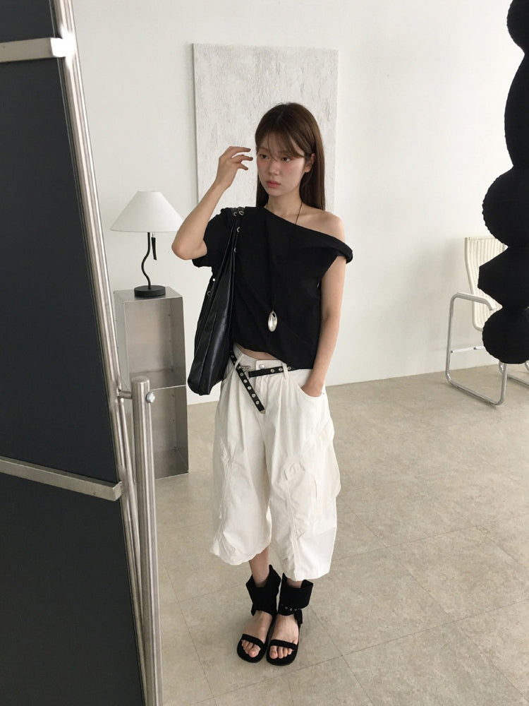 鉚釘扣細節hobo bag