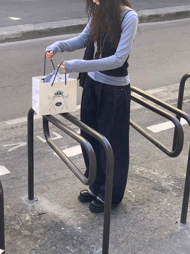 暗扣胸線細節背心