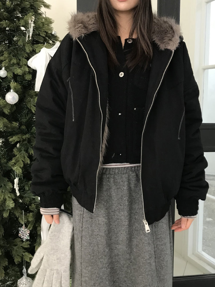 捲邊細節壓線及踝裙