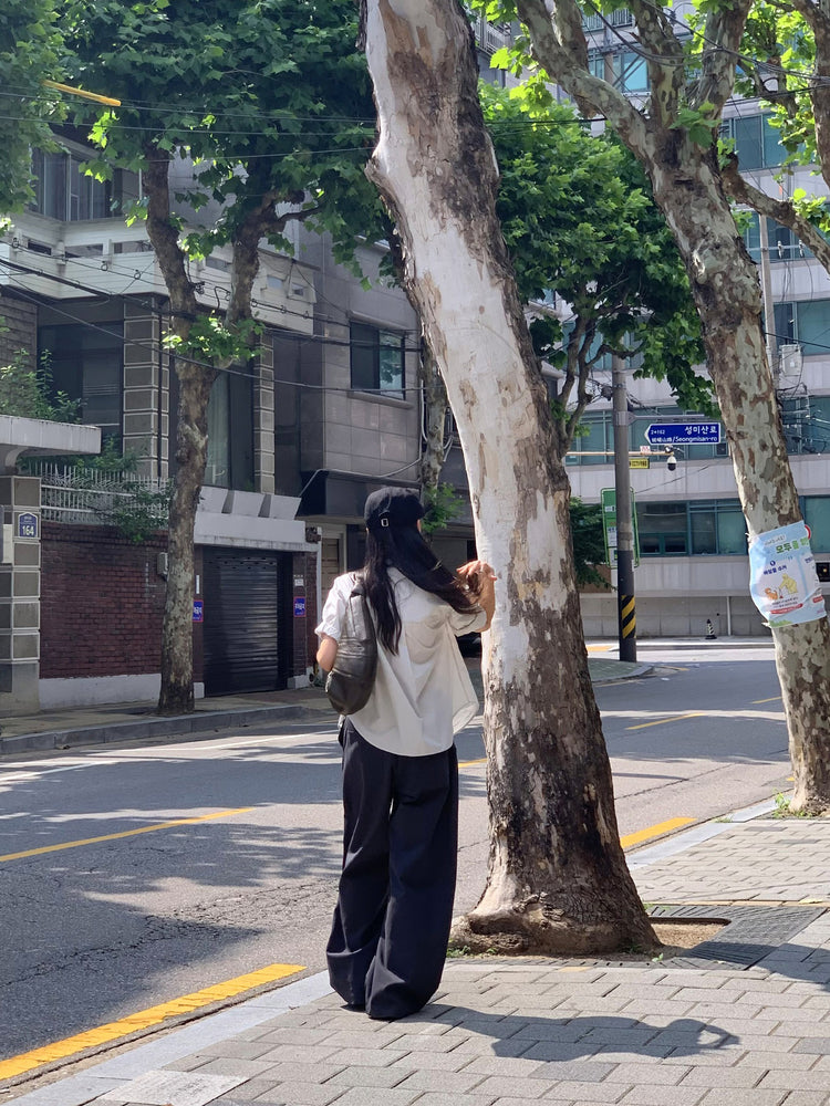 側單壓褶細節廓形褲