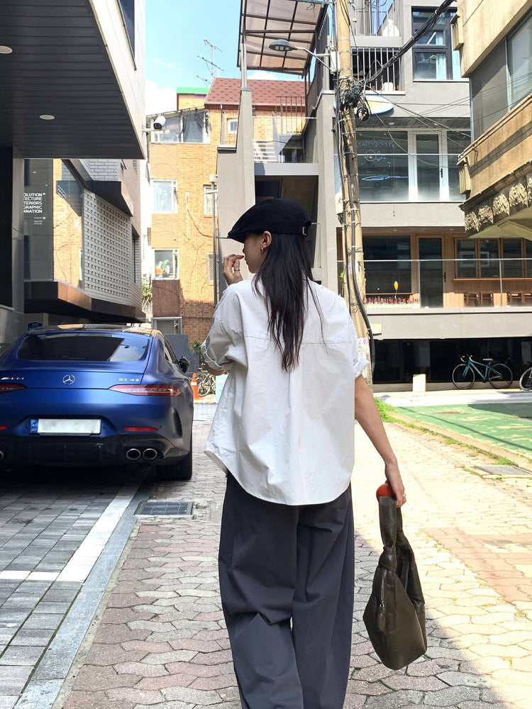 側單壓褶細節廓形褲